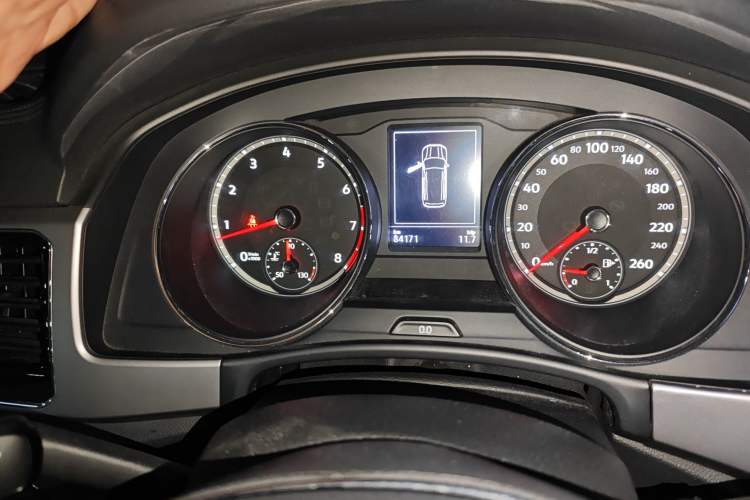 Used Volkswagen Teramont 2017 330TSI Two-Wheel-Drive Luxury Edition
