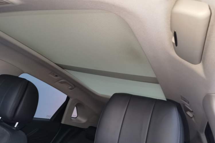 Used Hongqi HS5 2023 2.0T Qixiang Pro Edition
