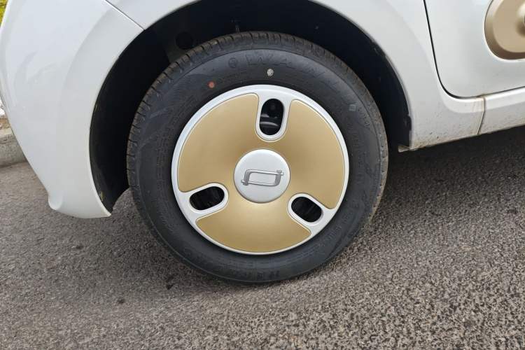 Used Bestune Pony 2026 Model 222km Agile Horse Left Front Wheel Hub