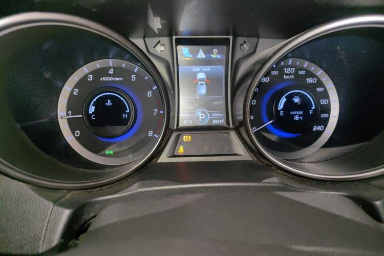 Used CHANGAN CS75 2014 1.8T Automatic Prestige Model China V Standard
