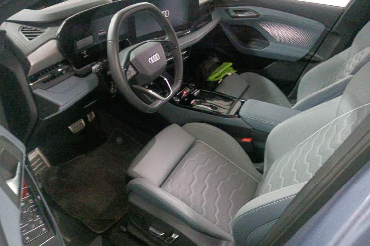 Used Audi Q6L e-tron 2026 First Launch Navigation Edition Left Front Seat