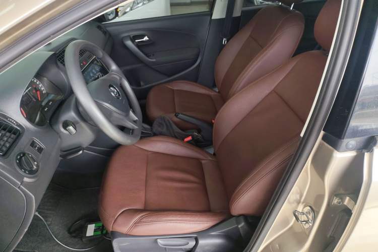 Used Volkswagen Polo 2016 1.4L Cross Polo Automatic