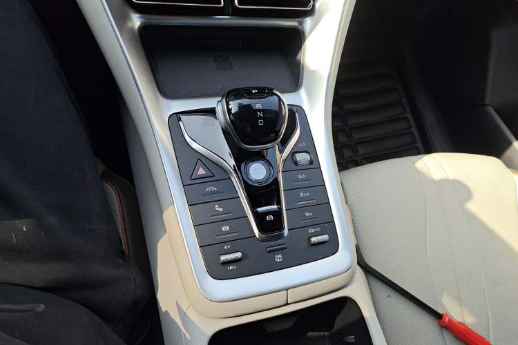 Used BYD Song Pro New Energy 2022 DM-i 110km Flagship Pro Model Gear Lever