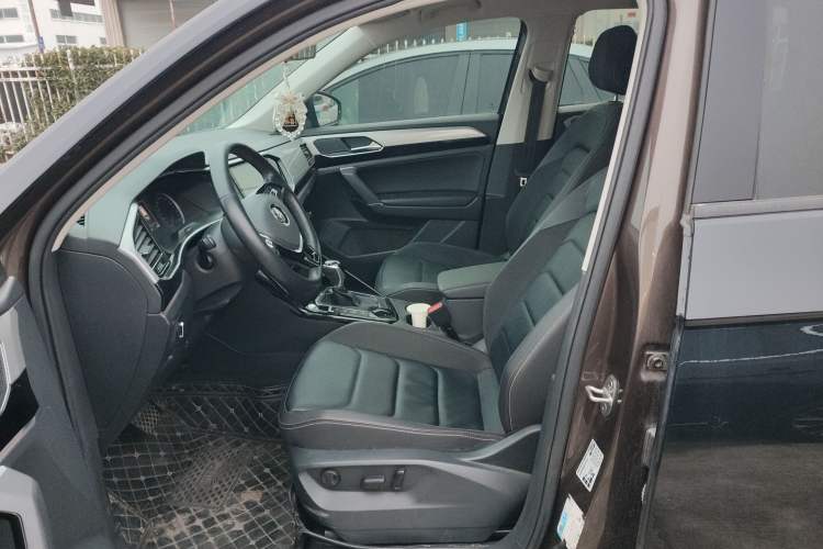 Used Volkswagen Tayron 2019 330TSI Two-Wheel Drive Luxury Model China VI Standard
