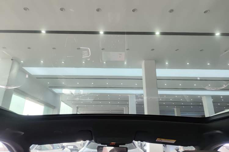 Used Land Rover Discovery Sport New Energy 2022 Facelifted P300e Plug-in Hybrid Electric Version