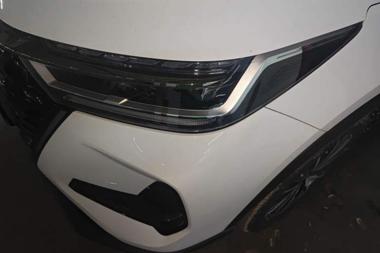 Used Chery Tiggo 8 PRO 2024 Champion Edition 290T Two-Wheel Drive Peak Version 5 Seats Left Front Headlight