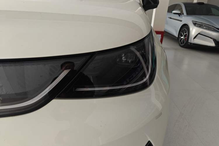 Used BYD Dolphin 2025 Intelligent Driving Version 520km Range Knight Edition Left Front Headlight