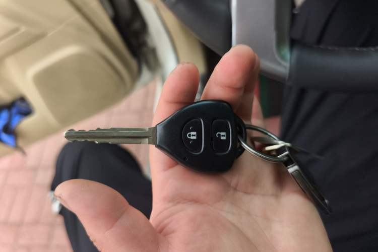 Used Toyota Prado  Vehicle Key