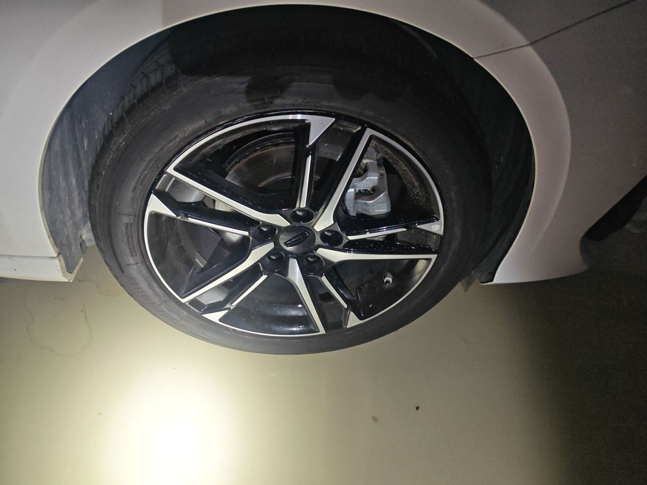 Geely Auto Binray 2024 Binrui COOL 1.5T DCT Longteng Edition — снимка 8