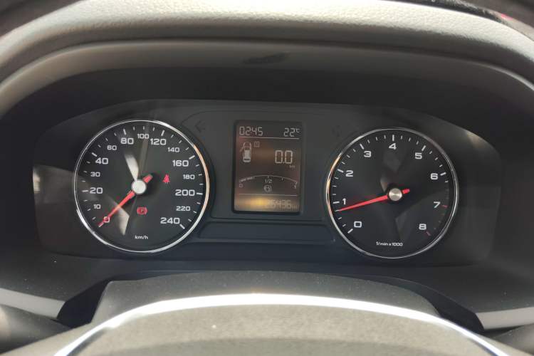 Used Roewe i6 2018 20T Manual Luxury Edition