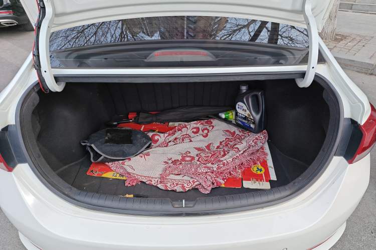 Used Hyundai Verna (new generation) 2016 1.4L Manual Cool Edition GLS