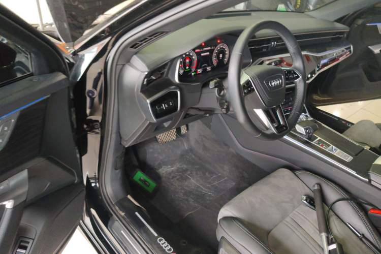 Used Audi A6L 2024 45 TFSI quattro Prestige Dynamic Edition
