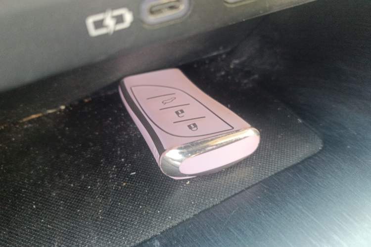 Used Lexus RZ 2023 450e All-Wheel Drive Luxury Edition
