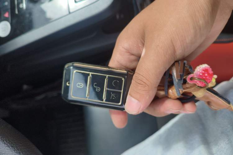 Used BYD e2 2019 Standard Range Model – Smart & Comfortable Version