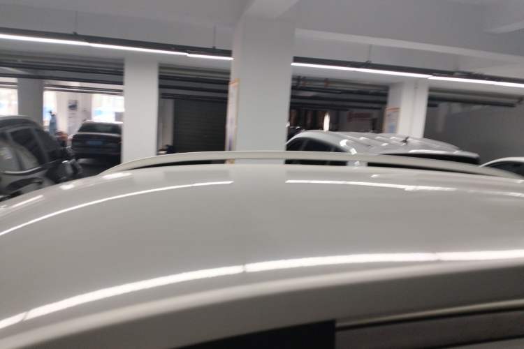 Used Haval H2 2014 1.5T Manual Two-Wheel Drive Elite Edition Roof