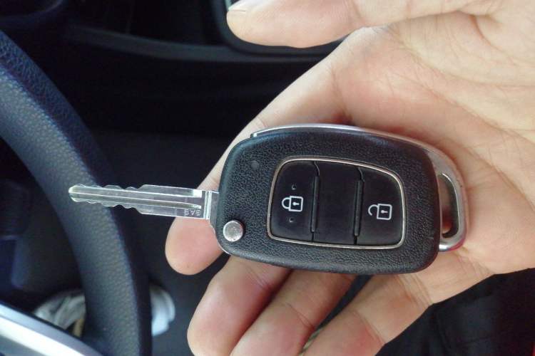 Used Hyundai Verna (older generation) 2017 1.4L Automatic YueXiang Edition China V-standard
