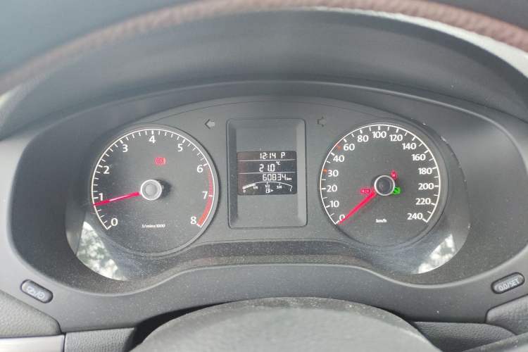 Used Volkswagen Sagitar 2012 1.6L Automatic Fashion Edition