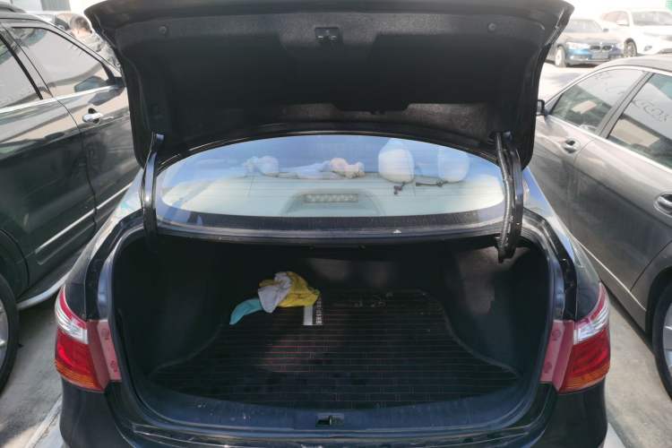 Used Dongfeng Aeolus A60 2016 1.6L DCT Luxury Edition
