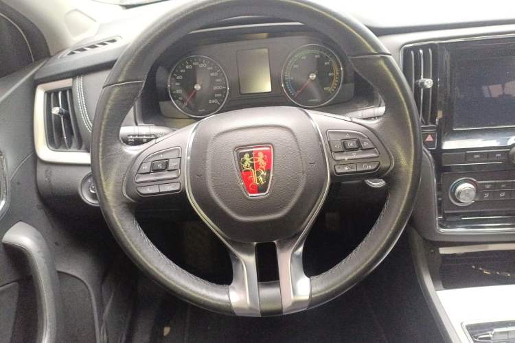 Used Roewe i6 New Energy 2019 PLUS 50T 4G Connected Glory Luxury Edition Steering Wheel