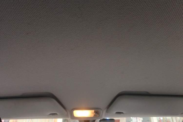 Used Wuling Hongguang MINIEV 2022 Macaron Premium Model – Lithium Iron Phosphate Headliner