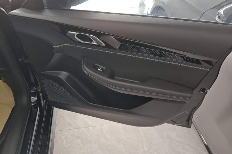 Used Lynk & Co 03 2023 1.5TD DCT JingPro