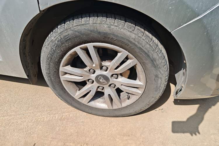 Used Huasong 7 2017 2.0T Automatic Elite Edition