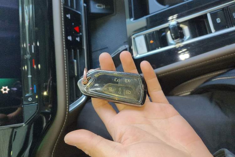 Used Volkswagen Viloran 2022 380TSI Prestige Edition