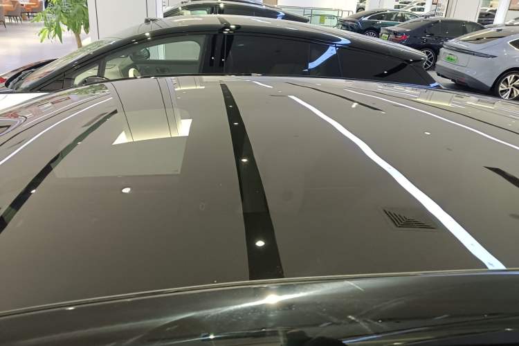 Used Li Auto Li Auto i6 2025 Model Two-Wheel-Drive Standard Type
