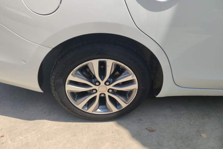 Used Buick GT 2019 18T Automatic Connected Elite Model China V Standard
