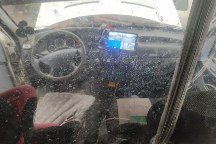 Used Iveco Power Daily 2013 2.5T-V39 Low-Roof Box Truck