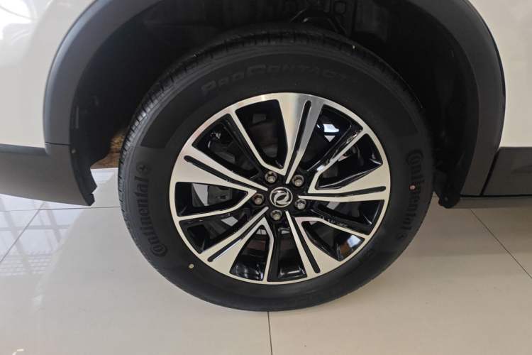 Used Dongfeng Aeolus AX7 2018 Classic 1.6T Automatic Luxury Model
