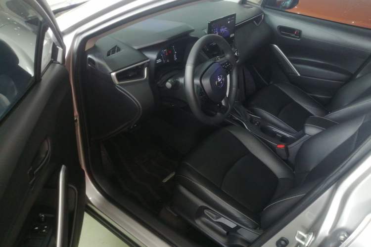 Used Toyota Corolla Cross 2023 2.0L Elite Edition Driver Seat