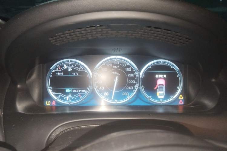 Used Jaguar XJ 2014 XJL 3.0 SC Two-Wheel-Drive Panoramic Business Edition
