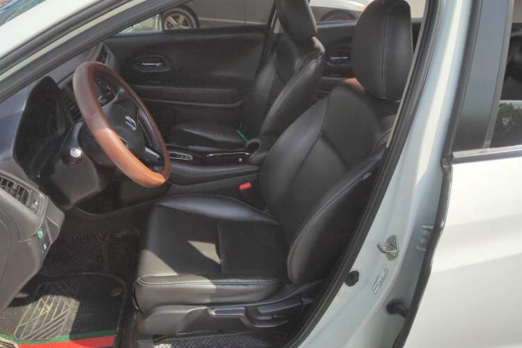 Used Honda Vezel 2017 1.5L CVT 2WD Comfort Model Left Front Seat