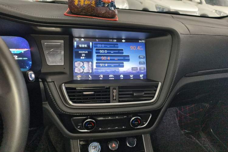 Used Zotye T600 2016 Sport Edition 2.0T DCT Prestige Model
