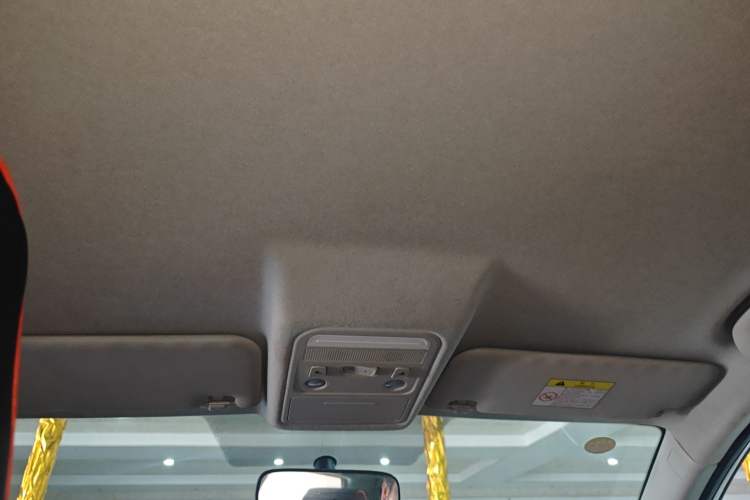 Used FORTHING T5 2023 Grand Edition 1.6L Manual Dream Version Five Seats
