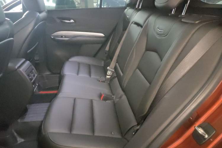 Used Cadillac XT4 2018 28T Two-Wheel Drive Leading Version Left Rear Seat
