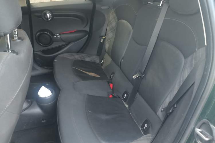 Used MINI 2016 1.5T COOPER Five-Door Edition
