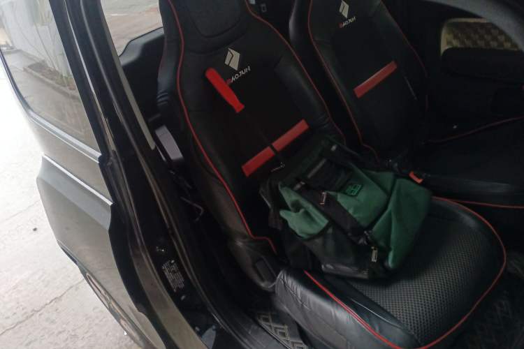 Used Baojun KiWi EV 2021 Artist Model Ternary Lithium