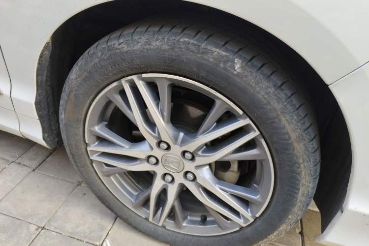 Used Honda Elysion 2019 2.0L Hybrid Luxury Edition Right Front Wheel Hub