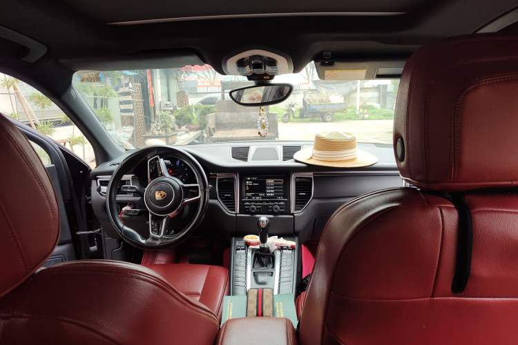 Used Porsche Macan 2014 Macan 2.0T Headliner