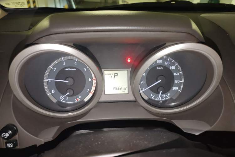 Used Toyota Prado 2010 2.7L Automatic Deluxe Edition Instrument Cluster