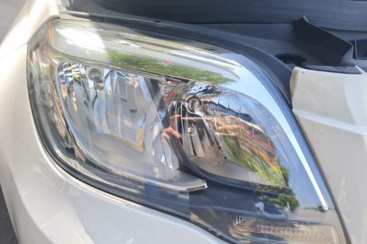 Used Mercedes-Benz GLK-Class 2013 GLK 300 4MATIC Dynamic Sunroof Model