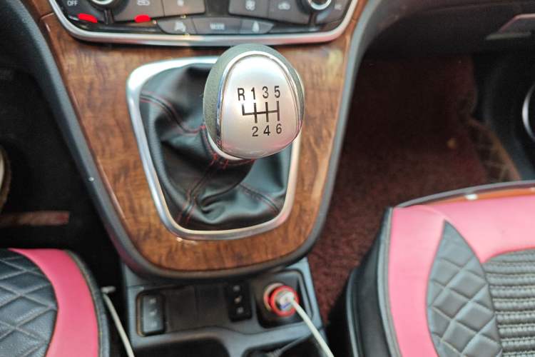 Used Haval H6 2017 Red-Label Sport Edition 1.5T Manual Two-Wheel Drive Elite Model