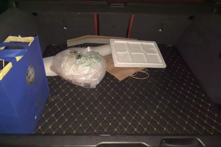 Used BMW X5 2014 xDrive35i Elegant Edition Trunk