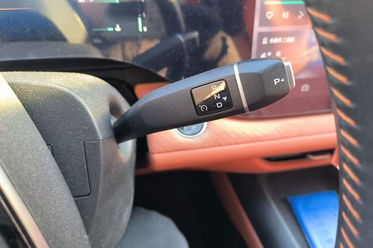 Used CHANGAN CS75 PLUS 2025 4th Generation 1.5T New Blue Whale Smart Flagship Version