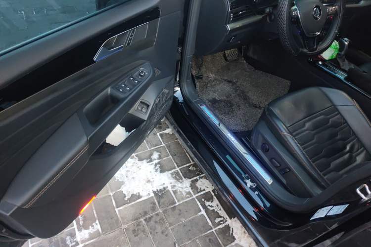 Used Volkswagen Passat New Energy 2019 430 PHEV Hybrid Elite Edition Driver Seat