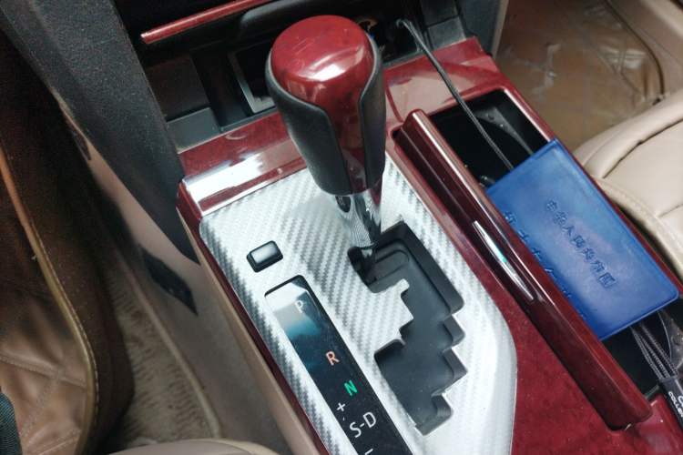 Used Toyota Camry 2012 200G Classic Luxury Edition