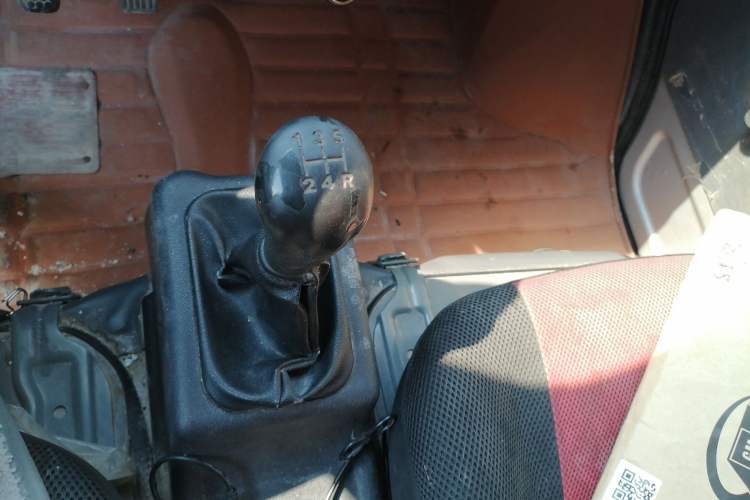 Used Wuling Zhiguang 2020 1.2L Practical Model China VI LSI Gear Lever