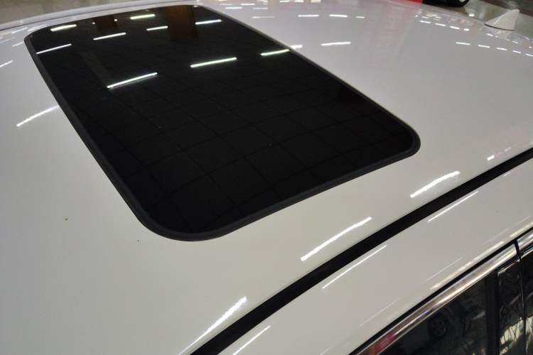 Used Toyota Allion 2021 2.0L Luxury Edition Roof